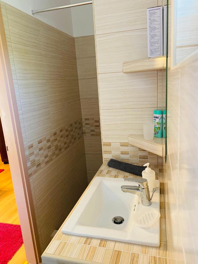 Pandora Pool Apartman Хайдусобосло Экстерьер фото
